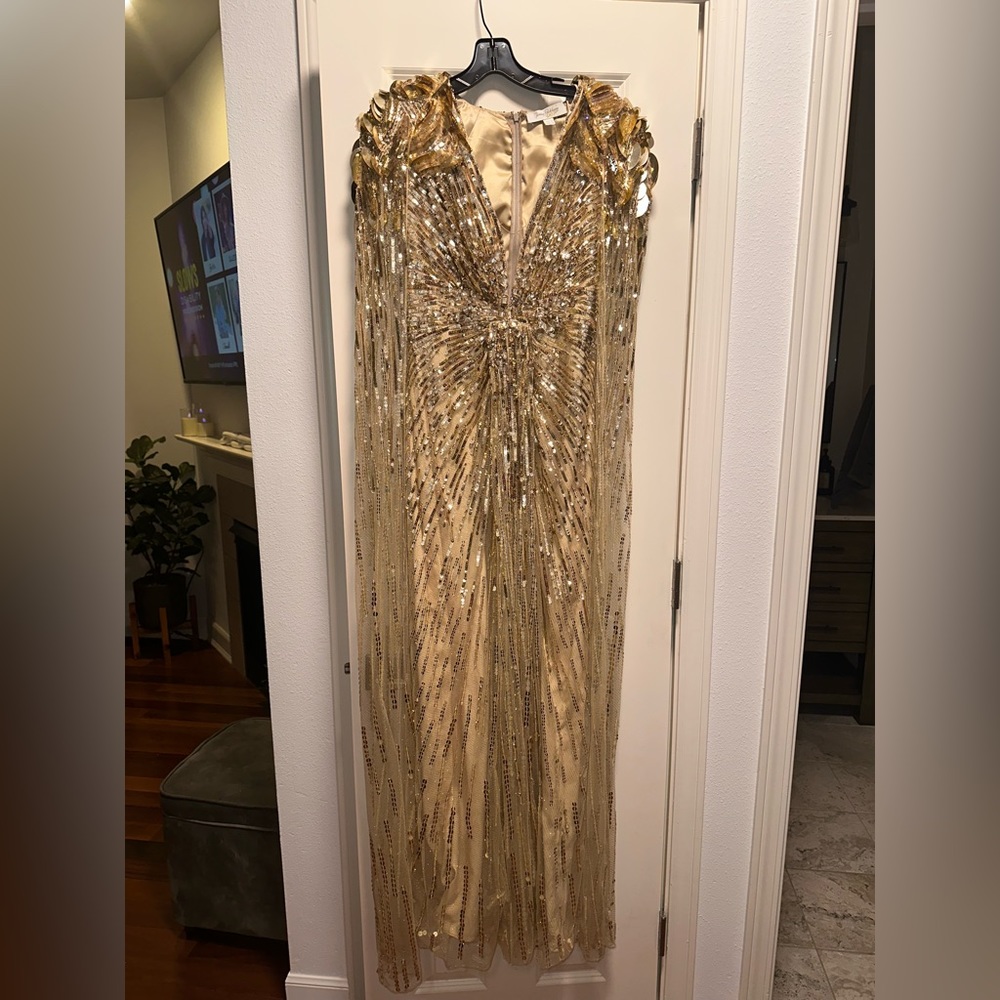 Jenny Packham 007 Goldfinger Sequinned Cape Gown UK 12 (US 8)